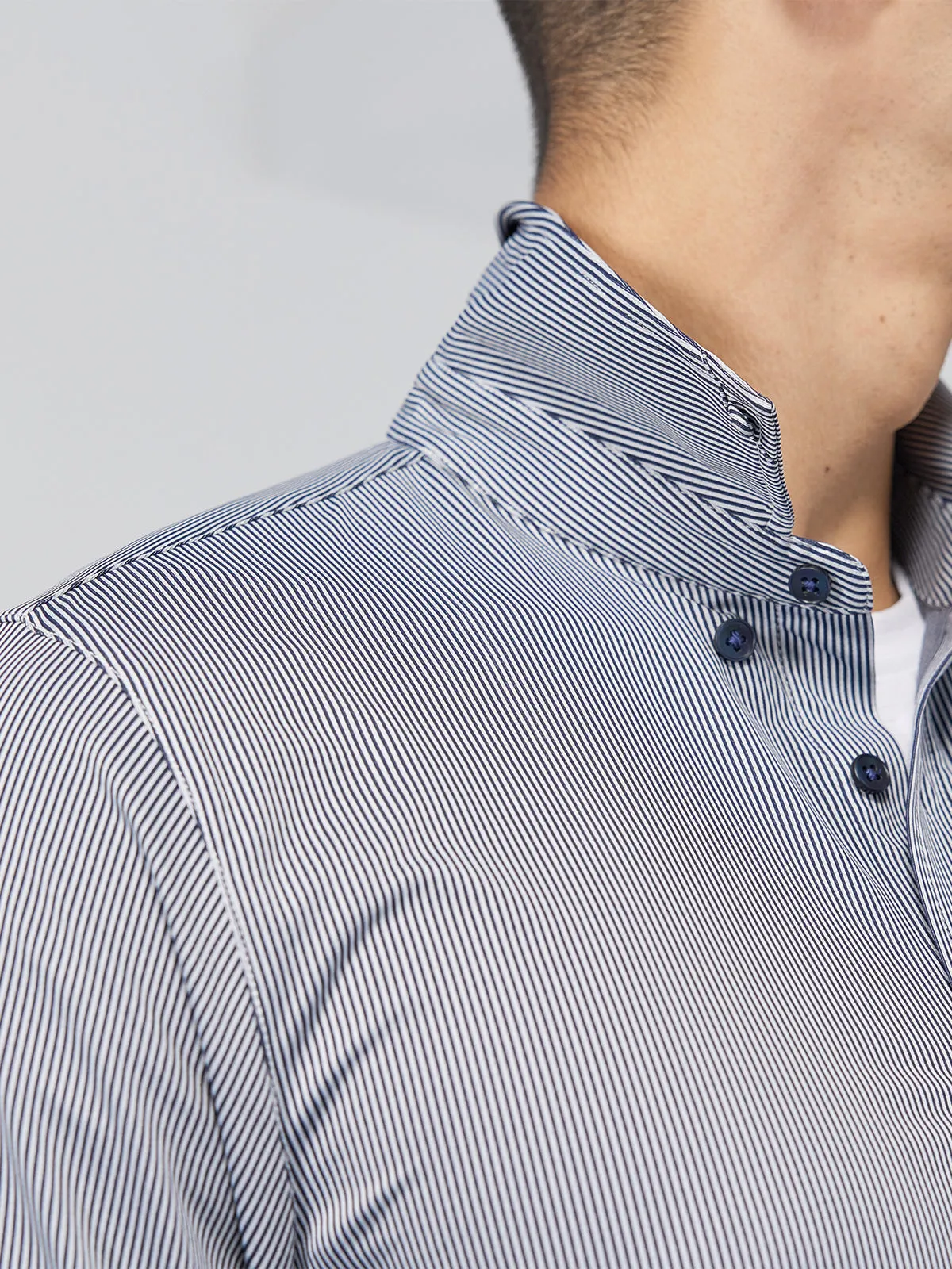 Commuter Performance Dress Shirt