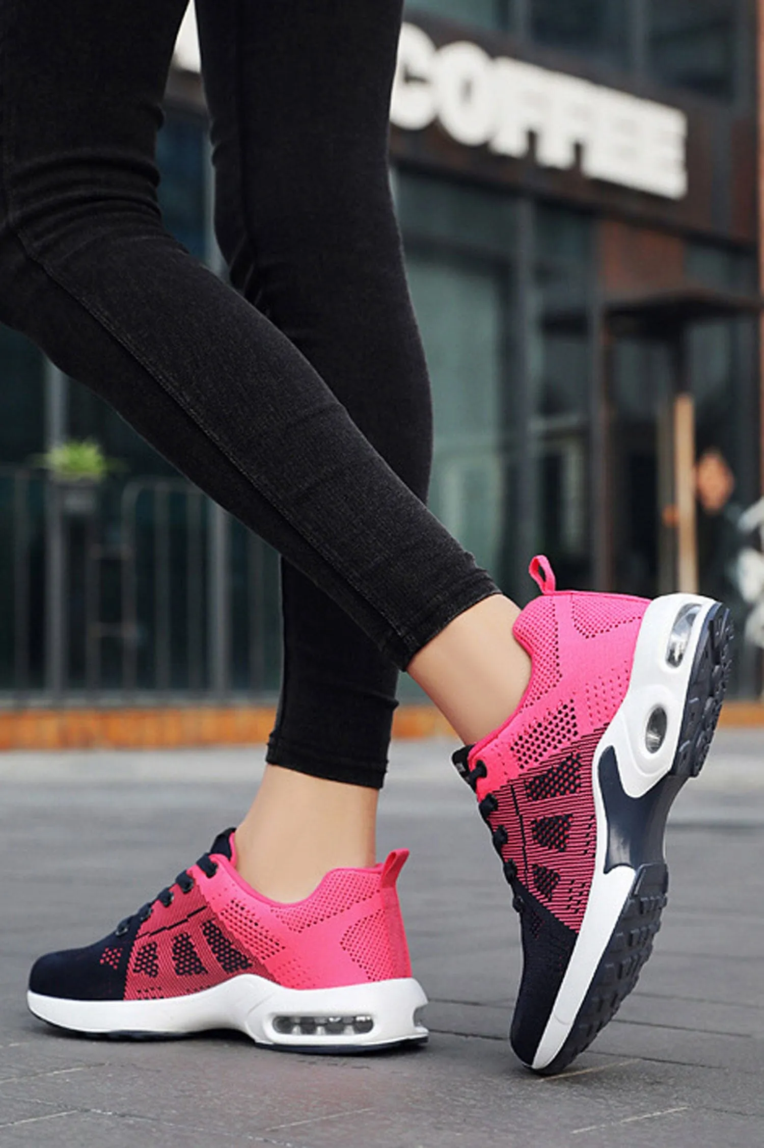 Fashion Women's Air-Cushioned Lace-Up Sneakers