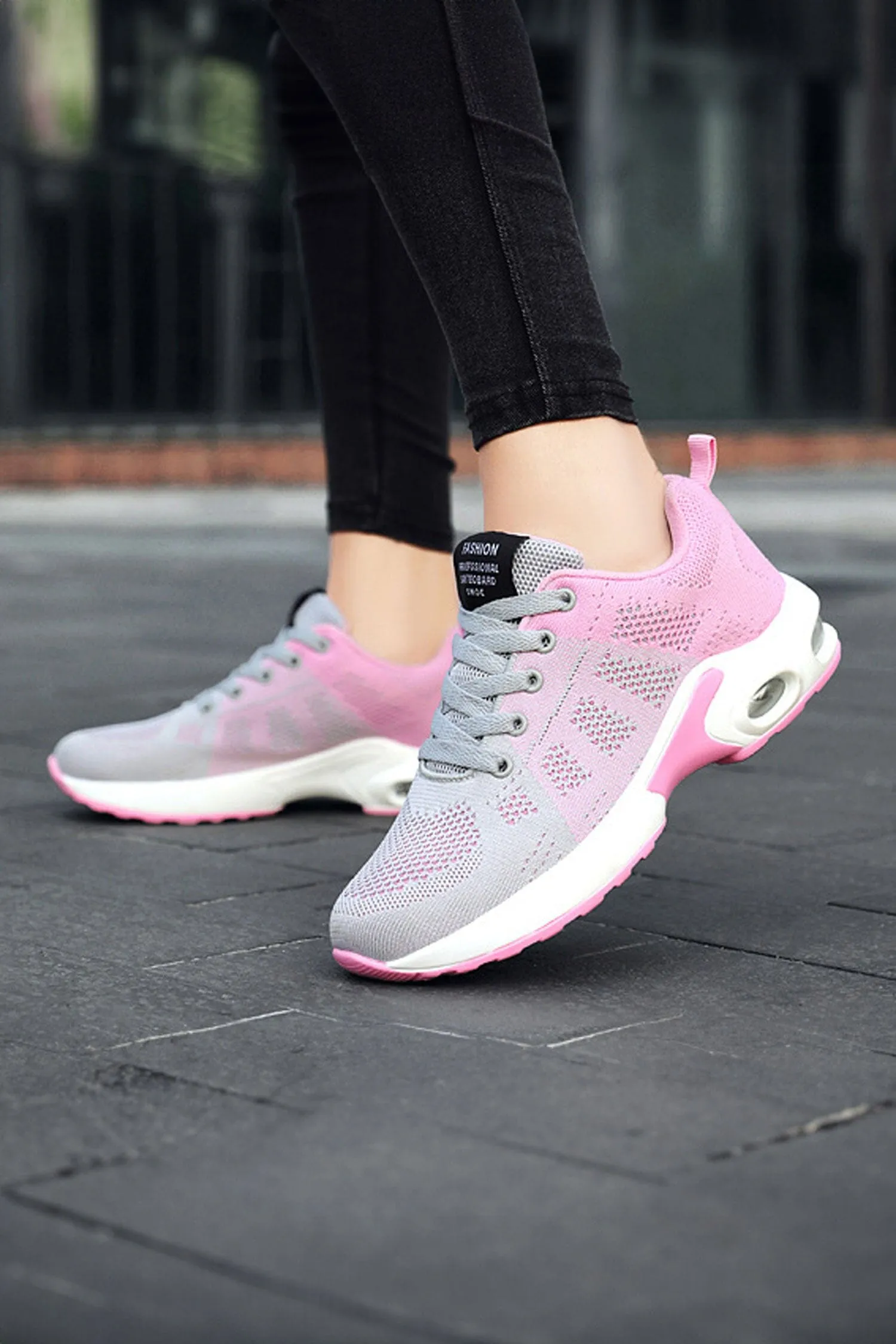 Fashion Women's Air-Cushioned Lace-Up Sneakers