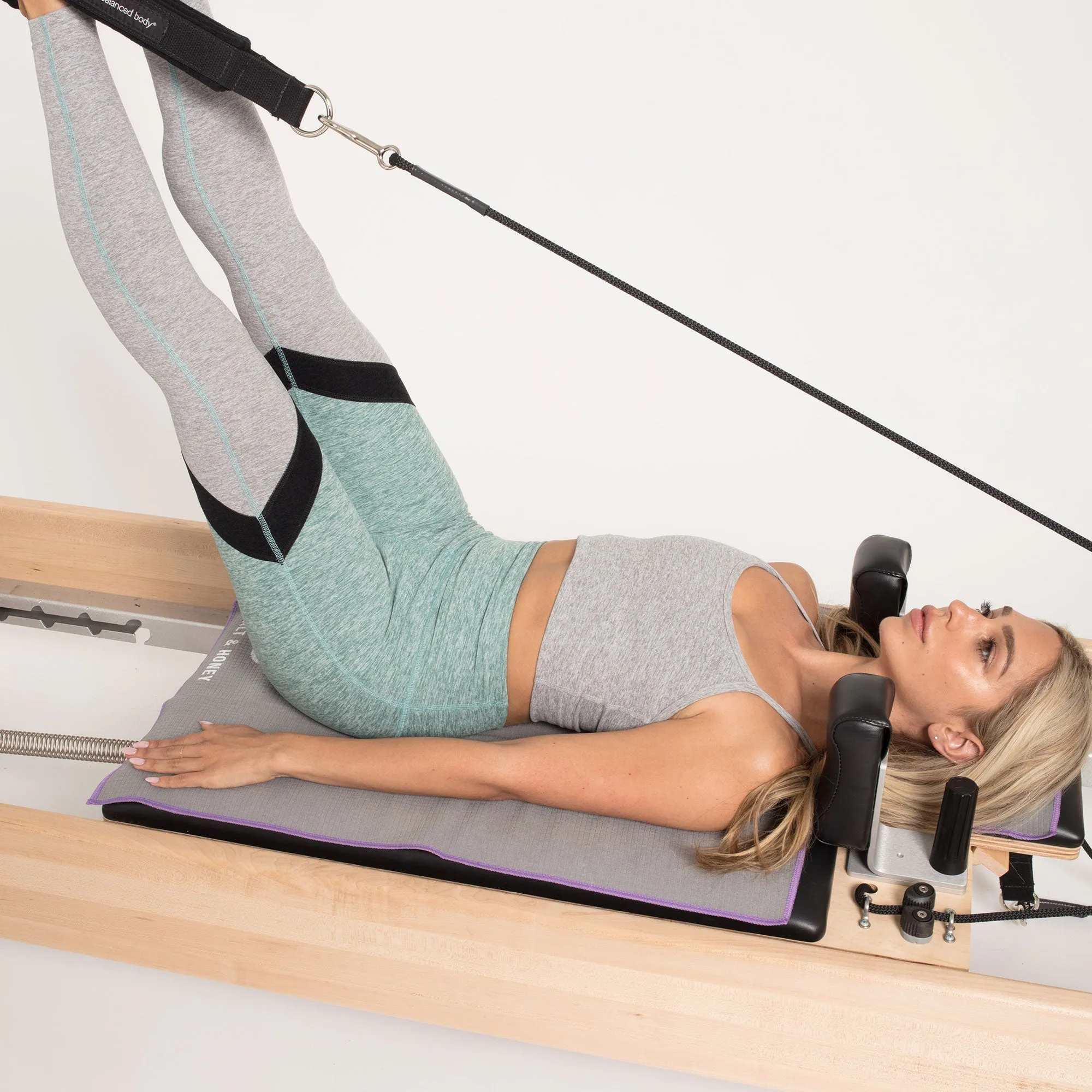 Non-Slip Pilates Reformer Towel | Gray/Purple