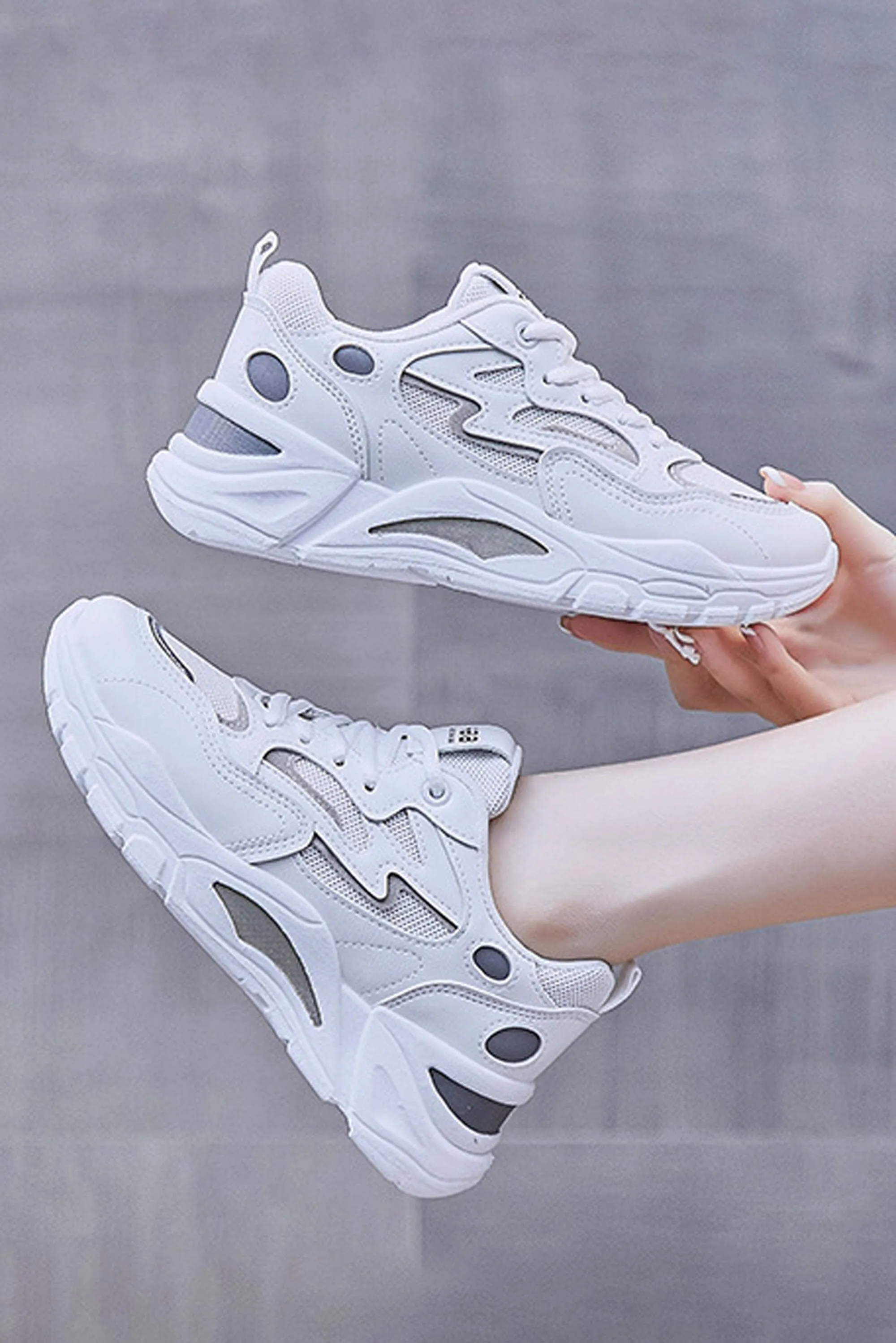 Yaa Women's Thick Soled Sneakers